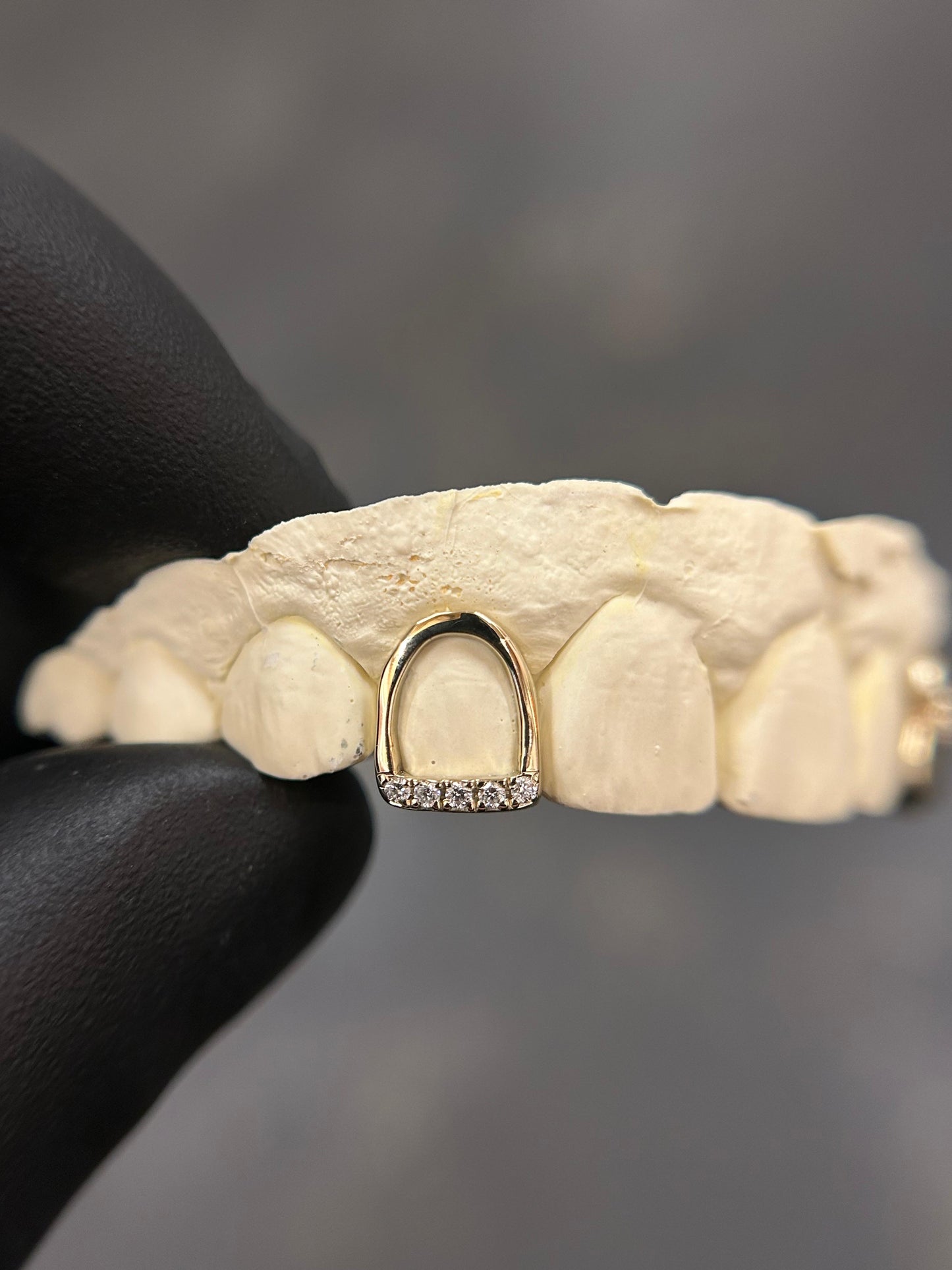 Diamond Strip Window