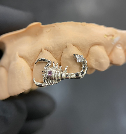 Scorpion Grillz